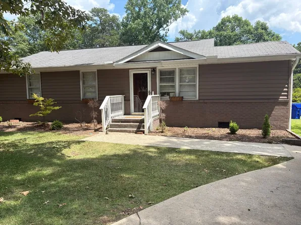 103 Fairlane Cir, Greenville, SC 29607