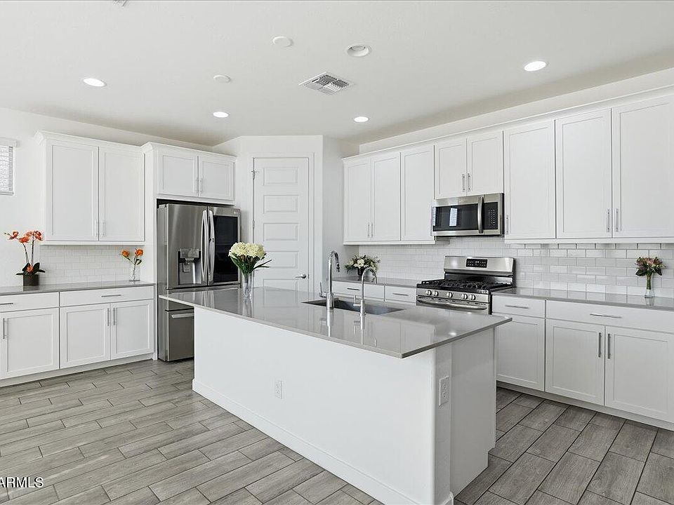 1st image of 2327 E RIDGEWOOD Lane
