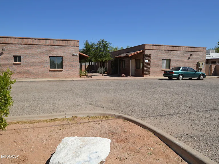 4115 E North St #3 — Photo 1