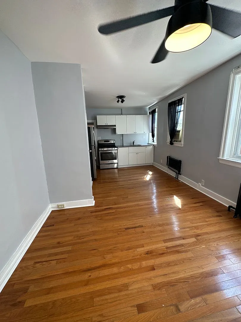 Walnut_5236 — Photo 2