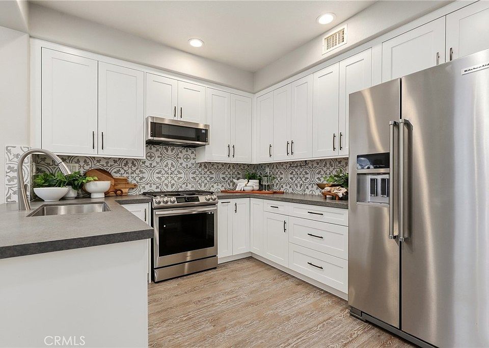 1st image of 46 Valmont Way