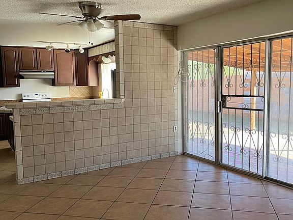 4th image of 8119 W Glenrosa Ave