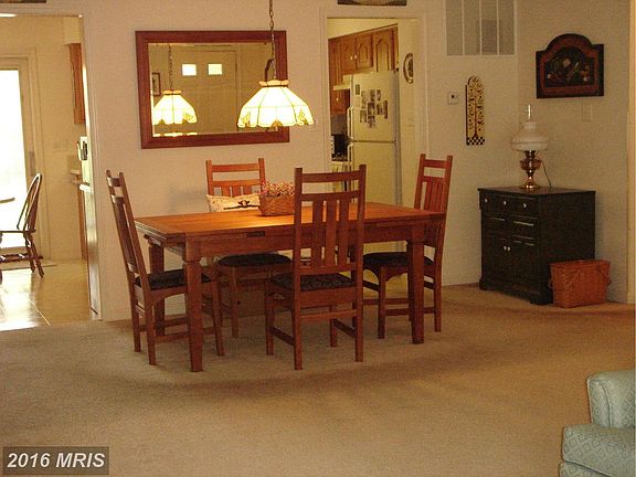 5th image of 303 Eastfield Pl