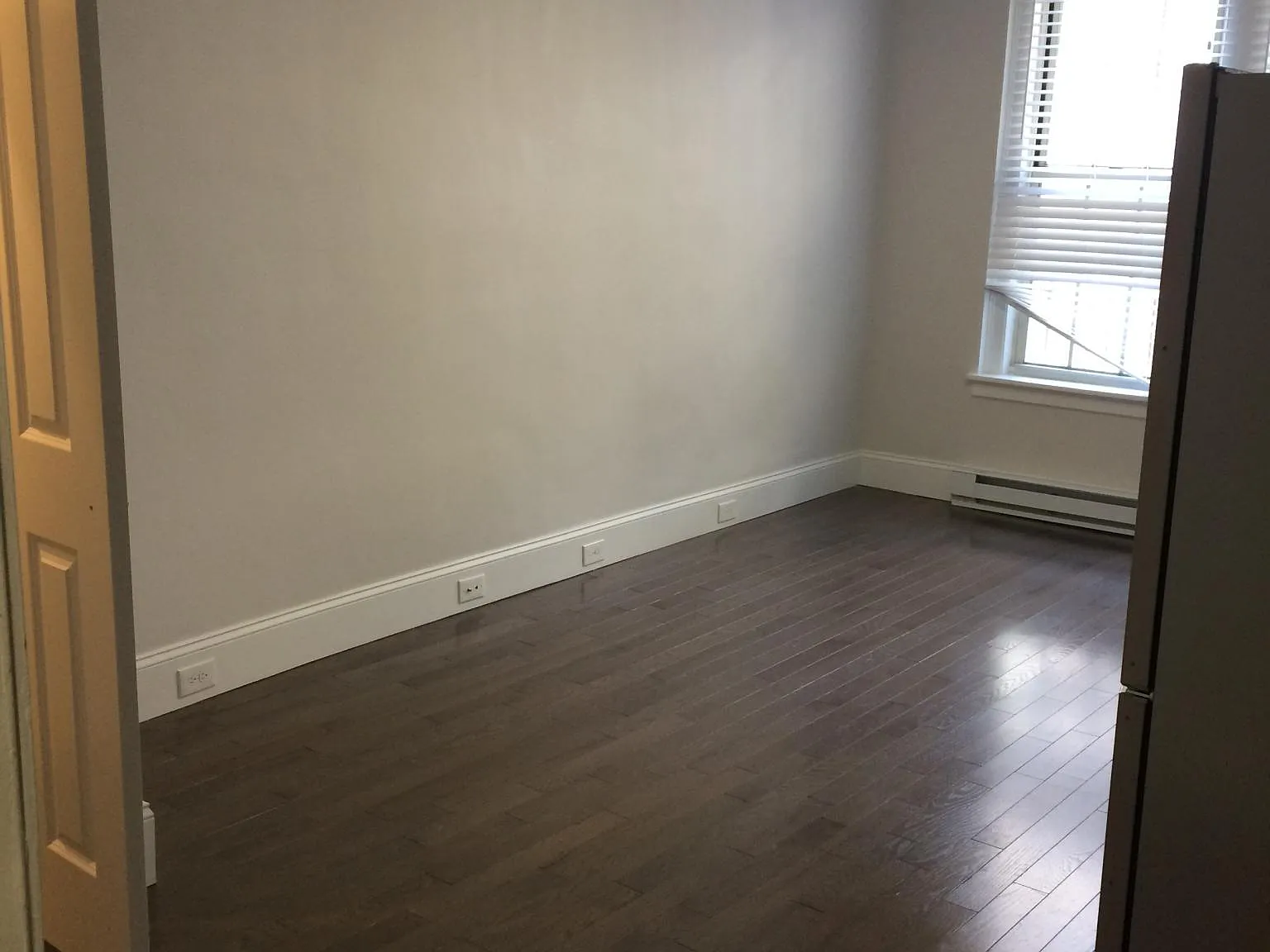 1 bed, 700 sqft, $3,400 — Photo 2