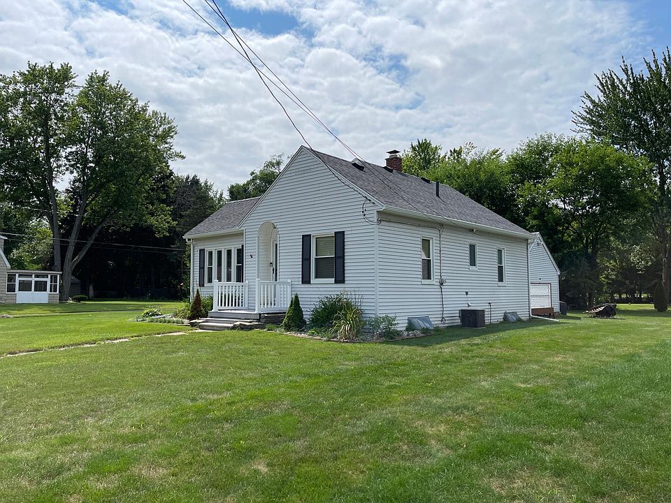 401 Luce Ave, Flushing, MI 48433 | Zillow