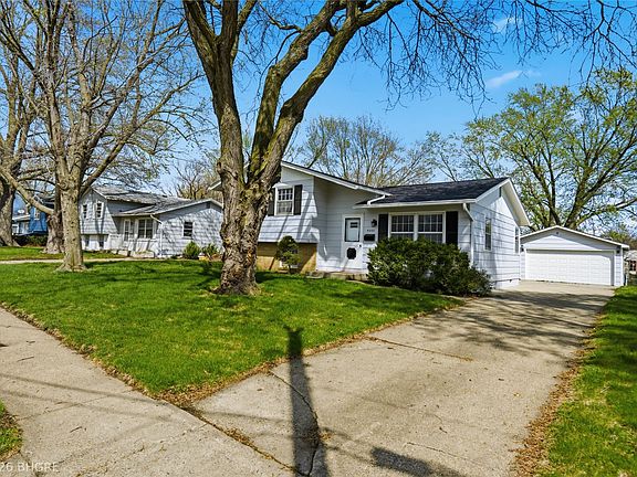 2nd image of 4205 67th St