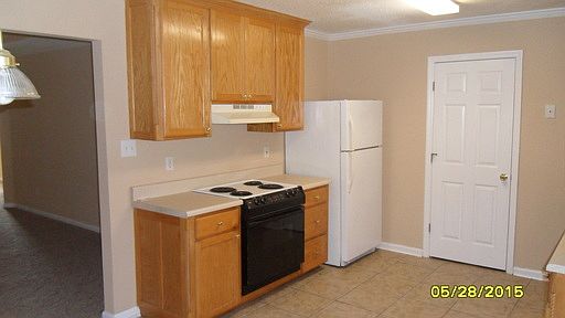 4th image of 3040 Ginny Dr