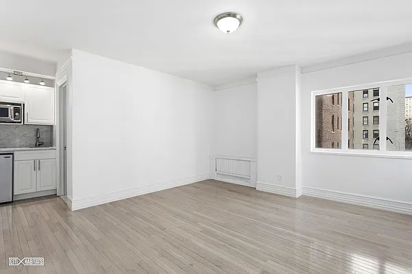 Rented by Citi Habitats | media 6