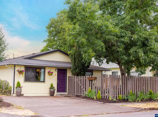 1018 10th Ave SW, Albany, OR 97321