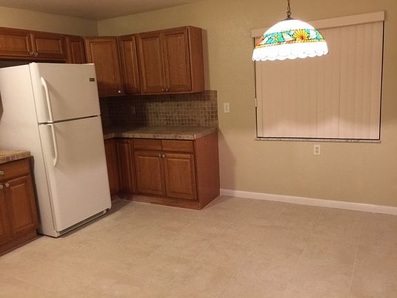 3rd image of 1747 4th Ave N