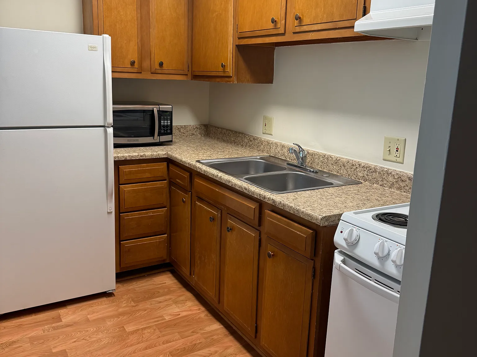 1 bed, $850 — Photo 3
