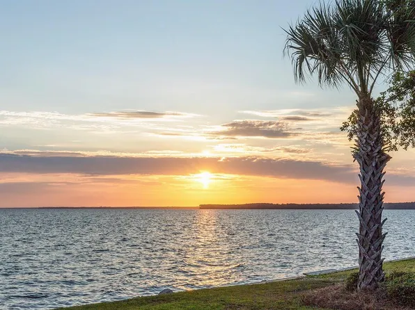 76-77 Harbour Trce E, Freeport, FL 32439