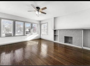 7428 S Phillips Ave, Chicago, IL 60649