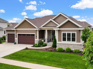 814 Richard Way, Waunakee, WI 53597