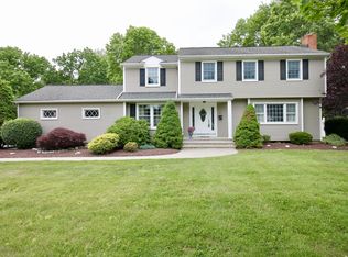 21 Ivy Rd, Freehold, NJ 07728
