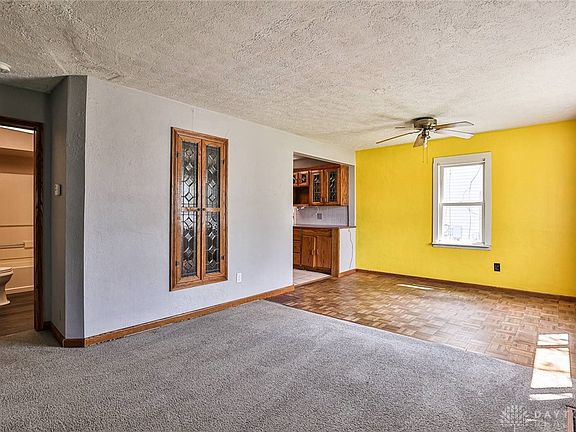 4th image of 2217 Carolina St