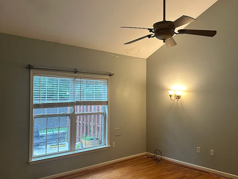 1209 Cross Creek Dr — Photo 43