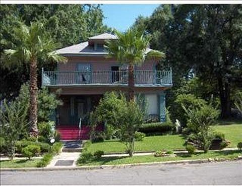 1st image of 1106 College St