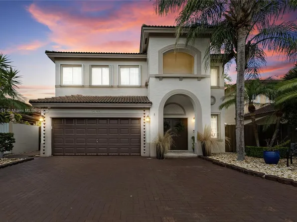 15735 SW 139th St, Miami, FL 33196