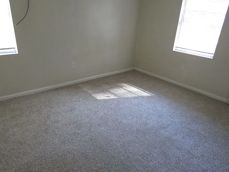 172 Cherokee Cir — Photo 11