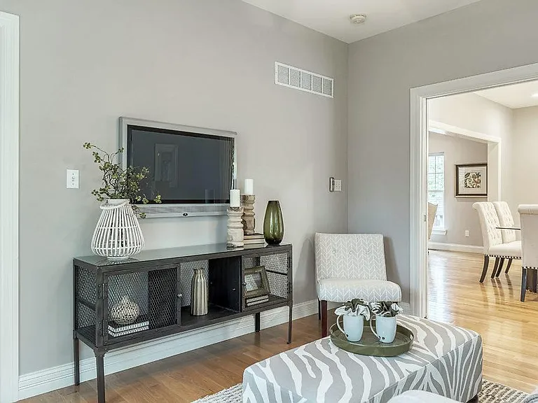 11910 Crystal Dr — Photo 7