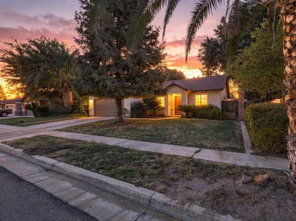 2630 E Parkview Avenue, Visalia, CA 93292