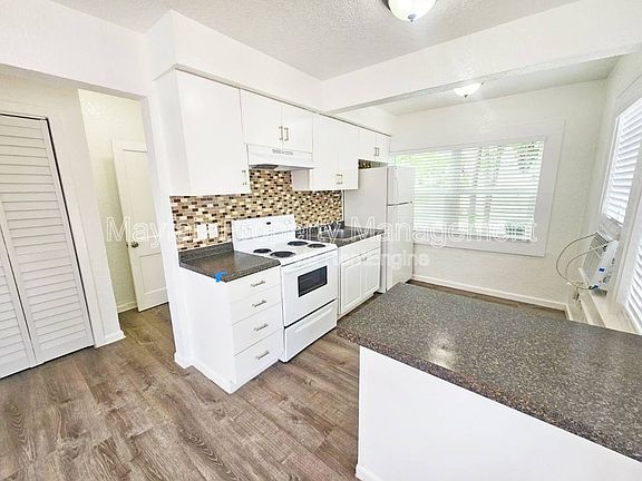 4th image of 304 2nd Ave S #6