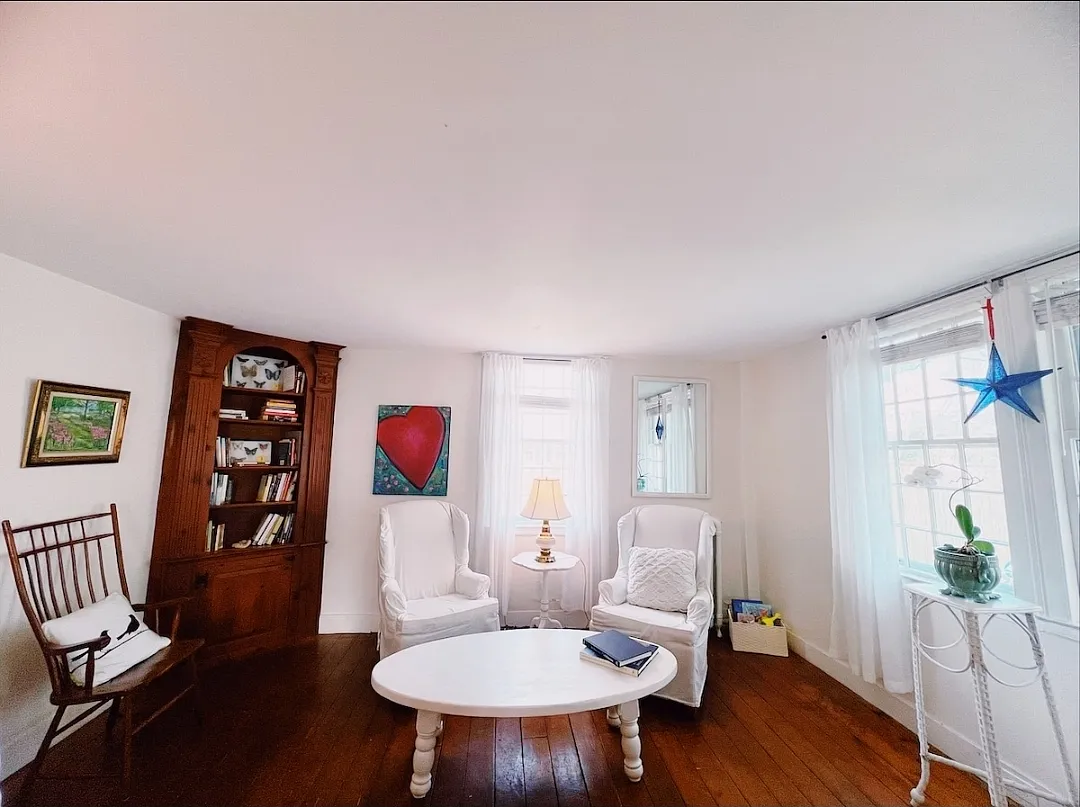1200 Boston Post Rd — Photo 2