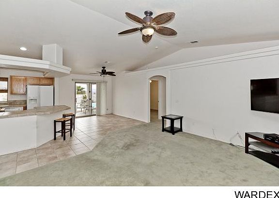 4th image of 3348 Oasis Dr