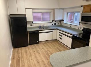 117 S Market St, Mechanicsburg, PA 17055