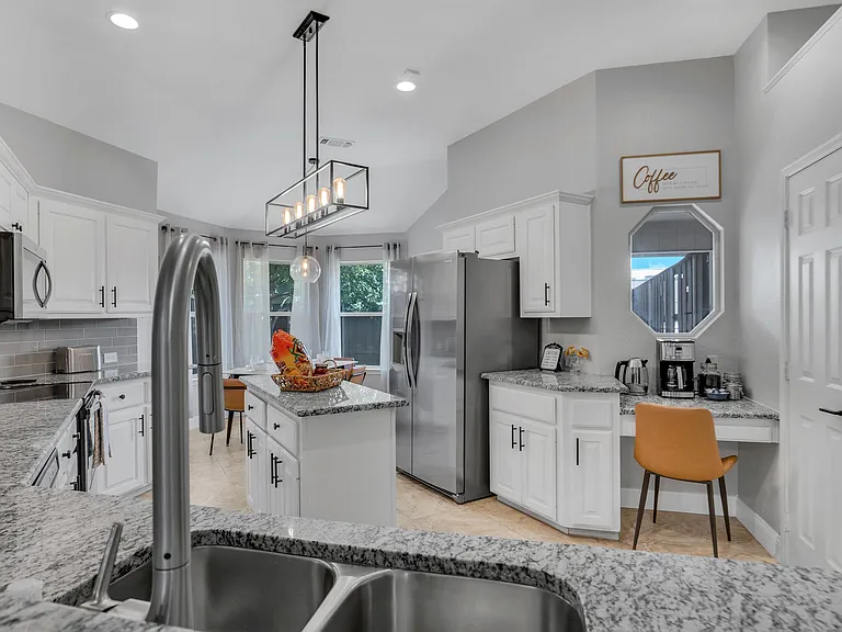 3011 Trailwood Dr — Photo 9