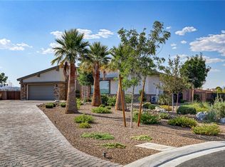 8542 Wolf Mountain Ct, Clark County, NV 89129