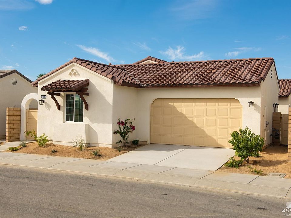 1st image of 78961 Regalo Ln