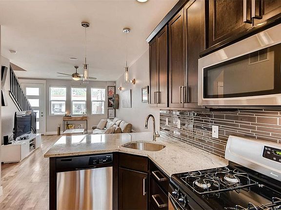 Bright, open floorplan