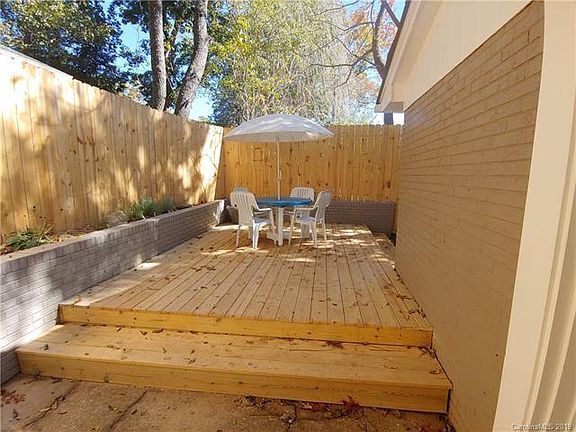 3rd image of 1504 Orleans Ave