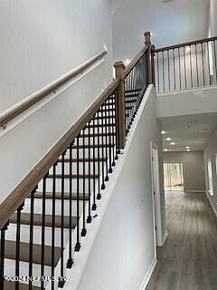 3rd image of 95390 KATHERINE Street