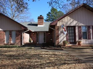 1622 Edgewood Pl, Clinton, MS 39056