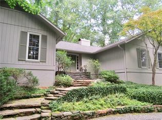 88 Southerland Rd, Pisgah Forest, NC 28768