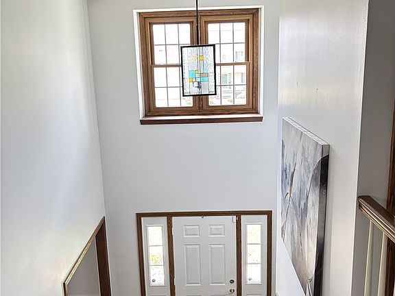 5th image of 6373 Harbor Dr NW