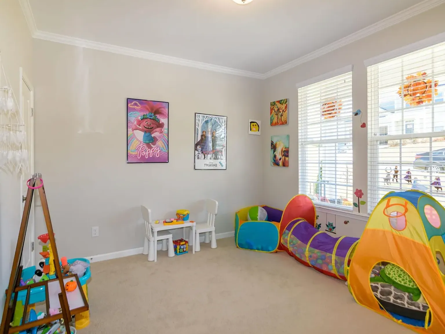 5 bed, 3601 sqft, $3,500 — Photo 4