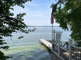 W2632 Oakwood Beach Rd, Markesan, WI 53946