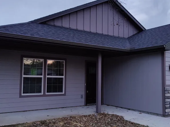 604 E 26th, Sedalia, MO 65301