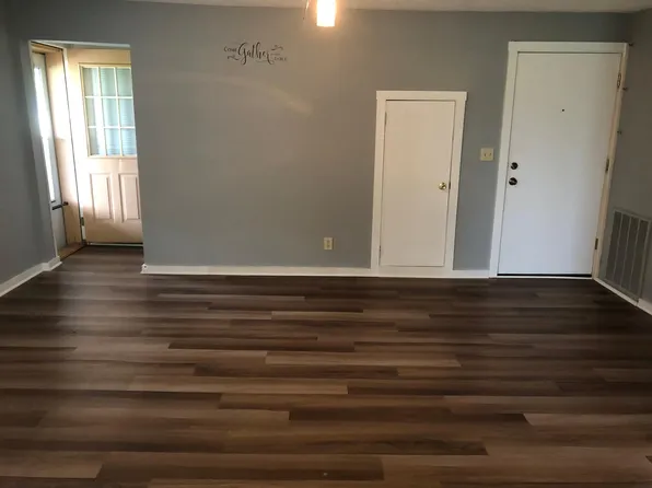 4839 Center Rd #4, Brunswick, OH 44212