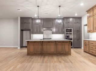 17100 Ivory Petal Ln, Edmond, OK 73012