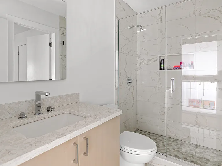 197 Treescape Dr #9A — Photo 14