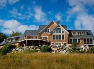 421 Hall Farm Rd, New London, NH 03257