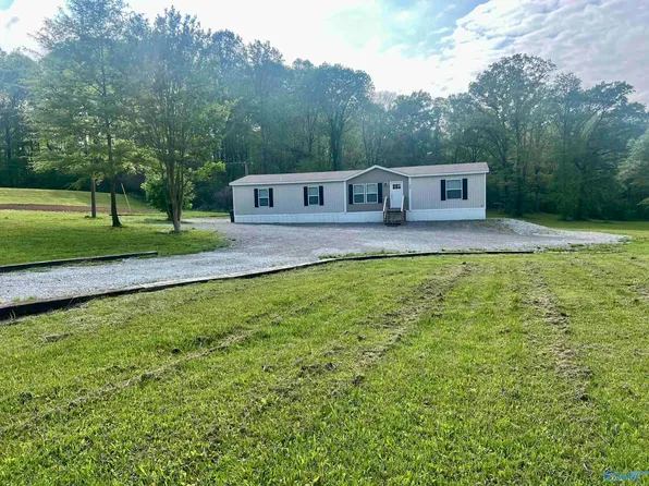 84 Still Meadow Rd, Somerville, AL 35670