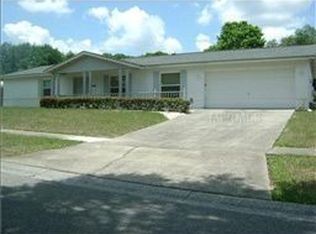 1208 Black Knight Dr, Valrico, FL 33594
