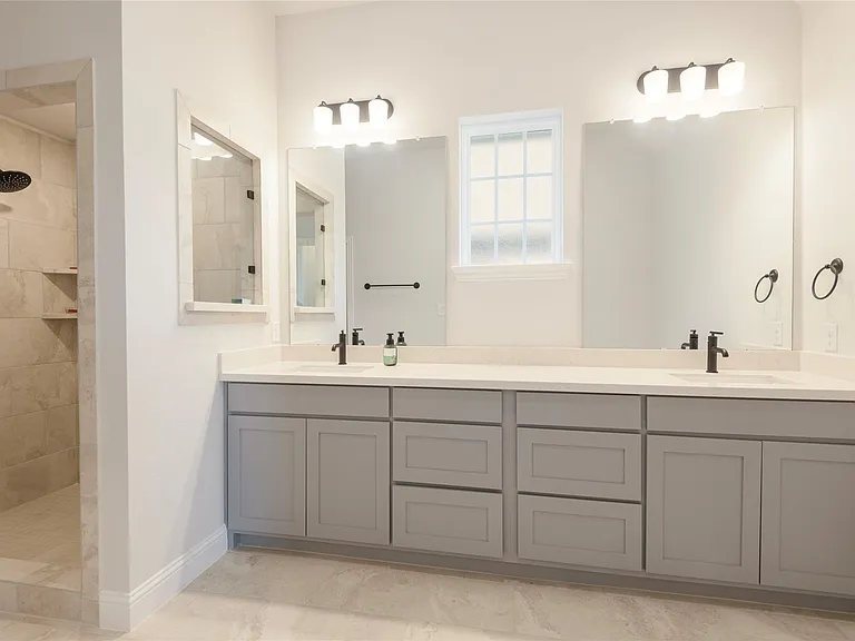3675 Honeycutt Dr — Photo 20