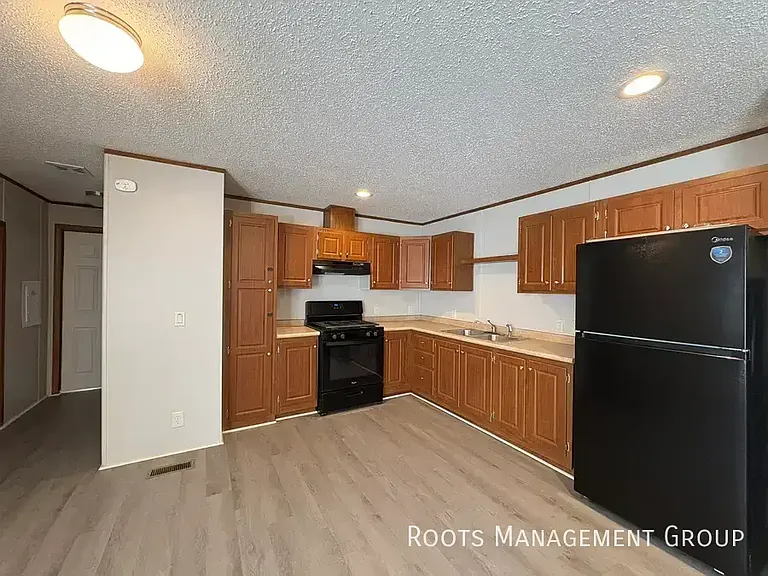 200 Paradise Acres Rd #66 — Photo 6